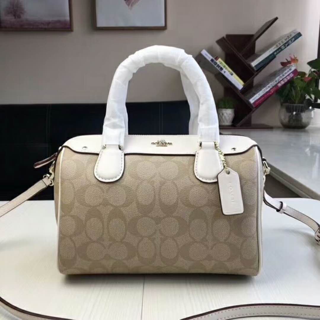 コーチコピー バッグ COACH 2024新作 ショルダーバッグ  58312