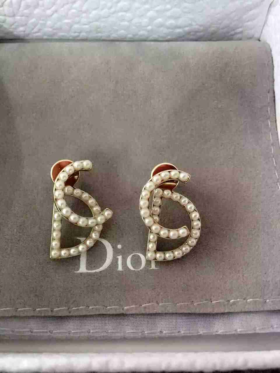 ディオールコピー ピアス 2024春夏新作 DIOR 超美品! レディース ピアス drearrings160805-20