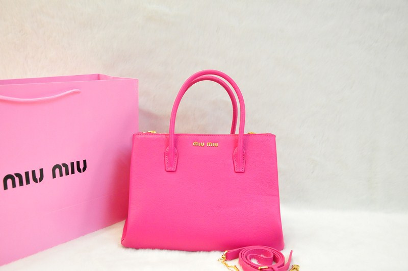 2014春夏新作 ミュウミュウコピー バッグ MIUMIU ペオニアピンク original leather 人気 レディース 2way手提げ/ ハンドバッグ 0941-5
