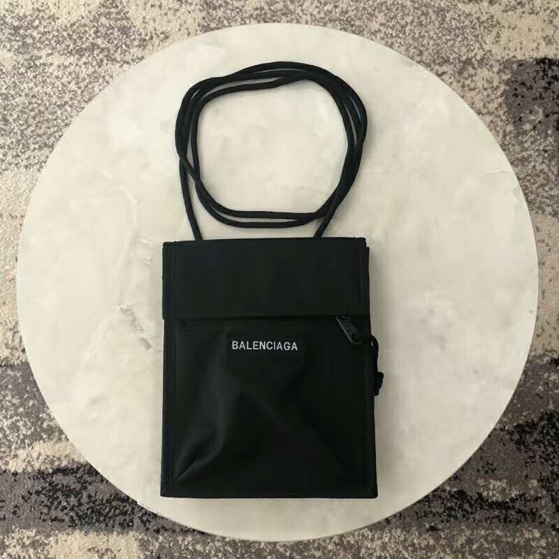 バレンシアガコピー バッグ 2024新作 BALENCIAGA ショルダーバッグ bl180929p22