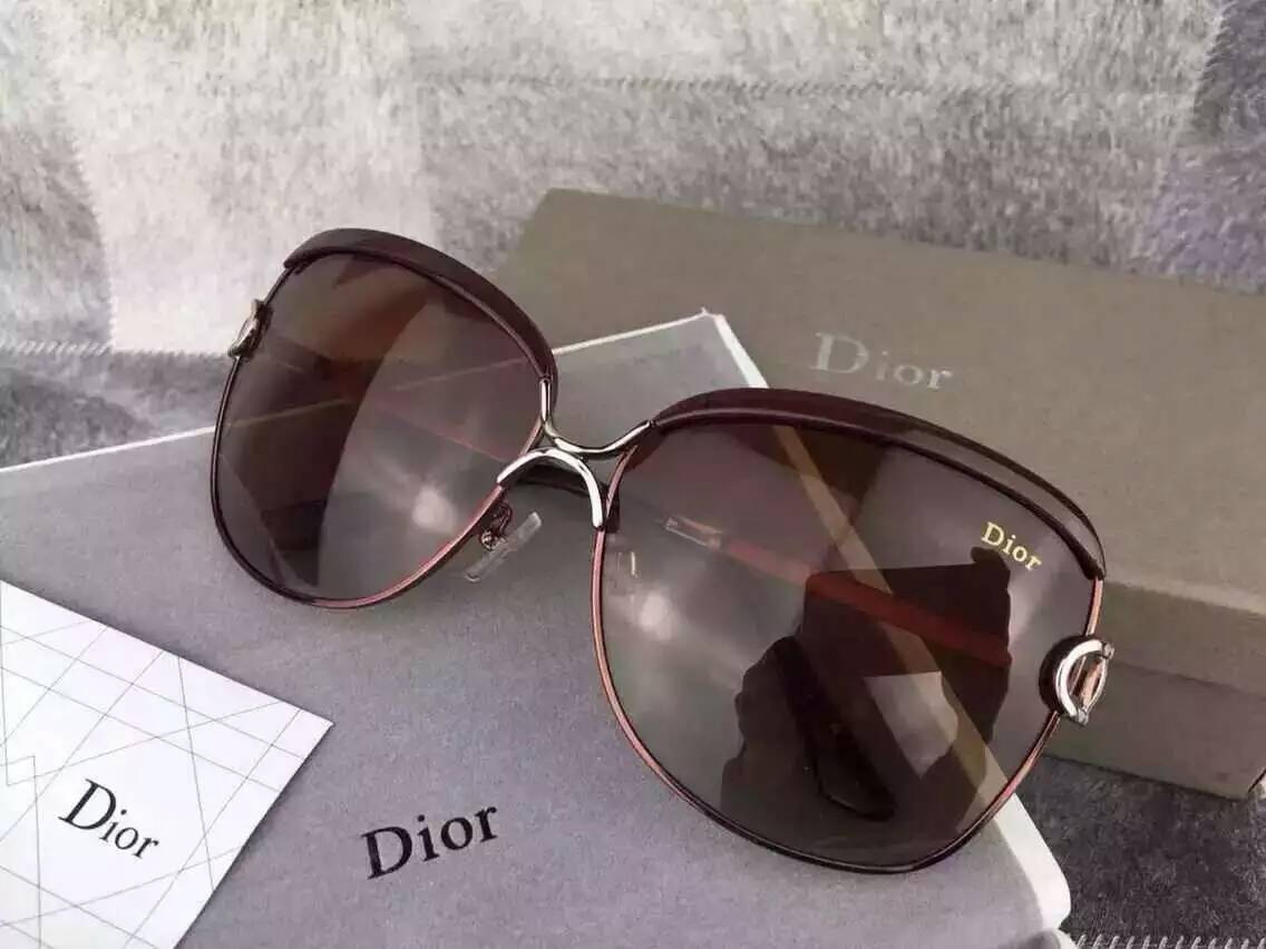 ディオールコピー サングラス 2024春夏新作 CHRISTIAN DIOR レディース UVカット 眼鏡 drglass160123-2