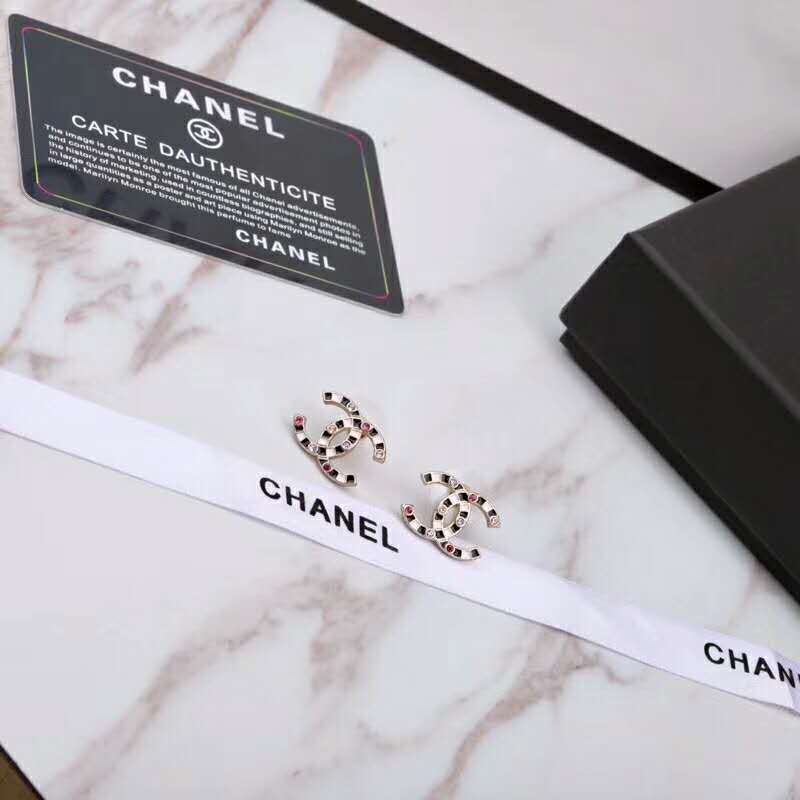 シャネルピアスコピー 2024新作 CHANEL レディース ピアス ched181015p70