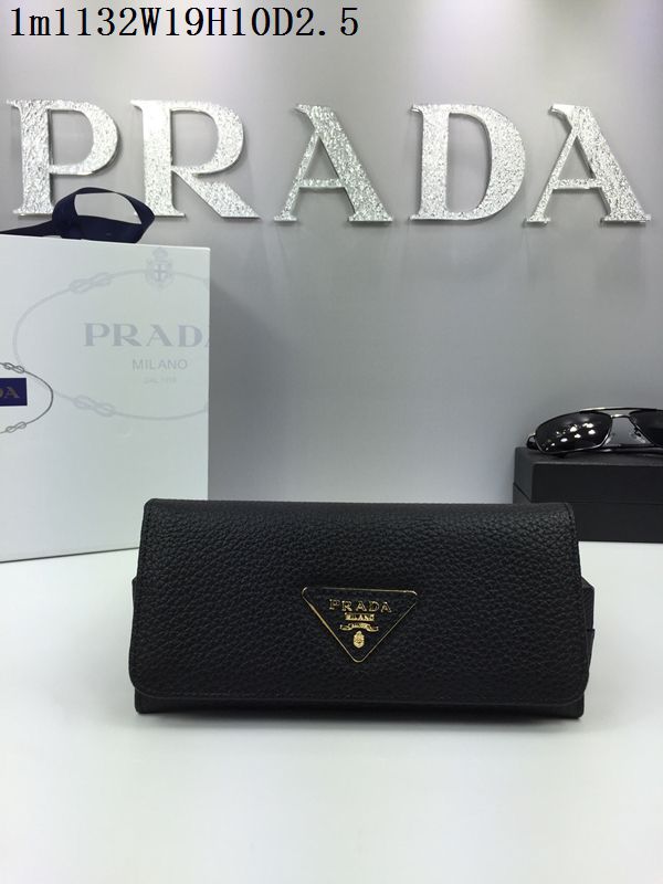 プラダコピー PRADA 2024春夏新作 上質で 魅力 レディース 二つ折り長財布 1M1132-52