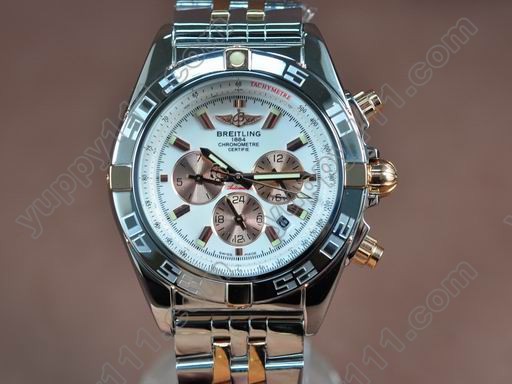 ブライトリングBreitling Chronomat B01 Asian Automatic Movt 21J自動巻き