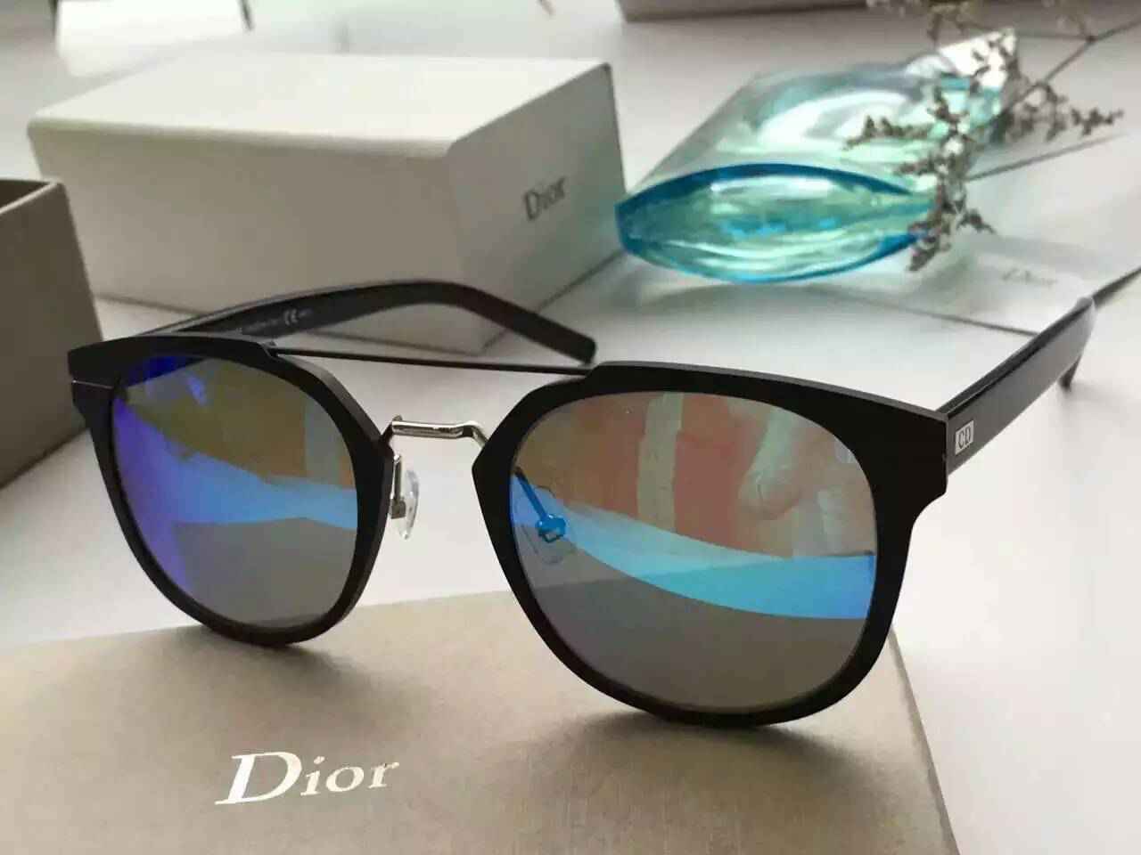 ディオールコピー サングラス CHRISTIAN DIOR 2024春夏新作 ファッション UVカット サングラス drglass160606-8