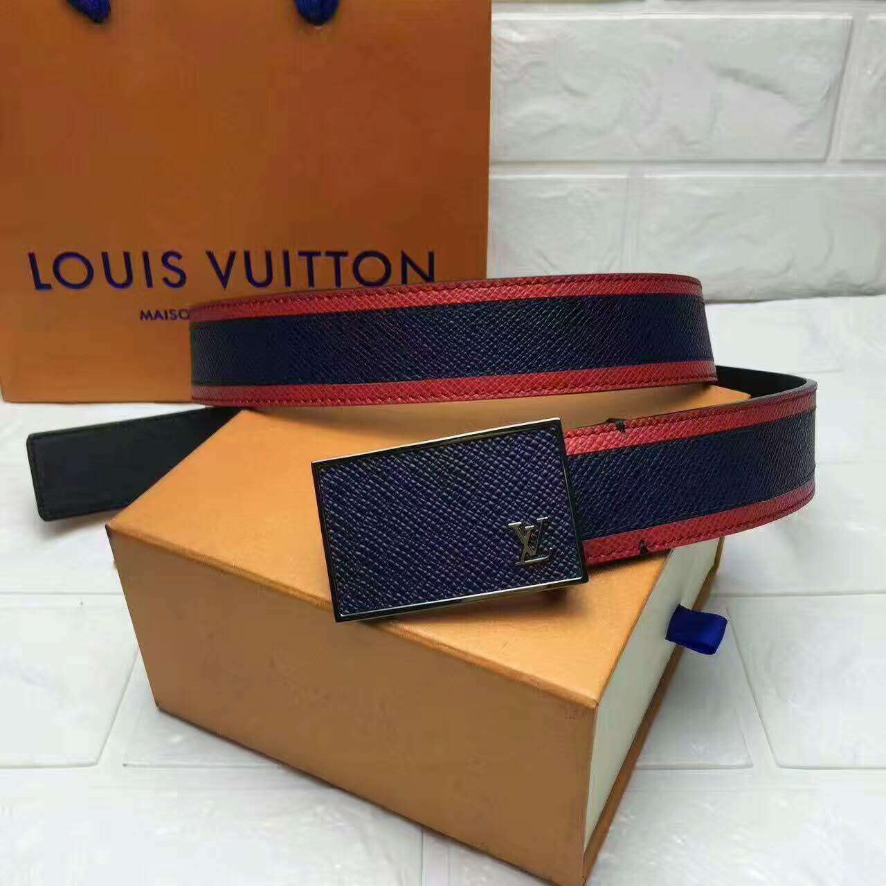 ルイヴィトンコピー ベルト 2024新作LOUIS VUITTON メンズ ファッション ベルト M9062S-2