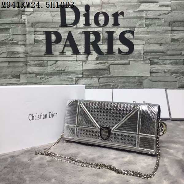 ディオールコピー バッグ 2024新作DIOR チェーン斜め掛けショルダーバッグ パーティーバッグ drM941-1