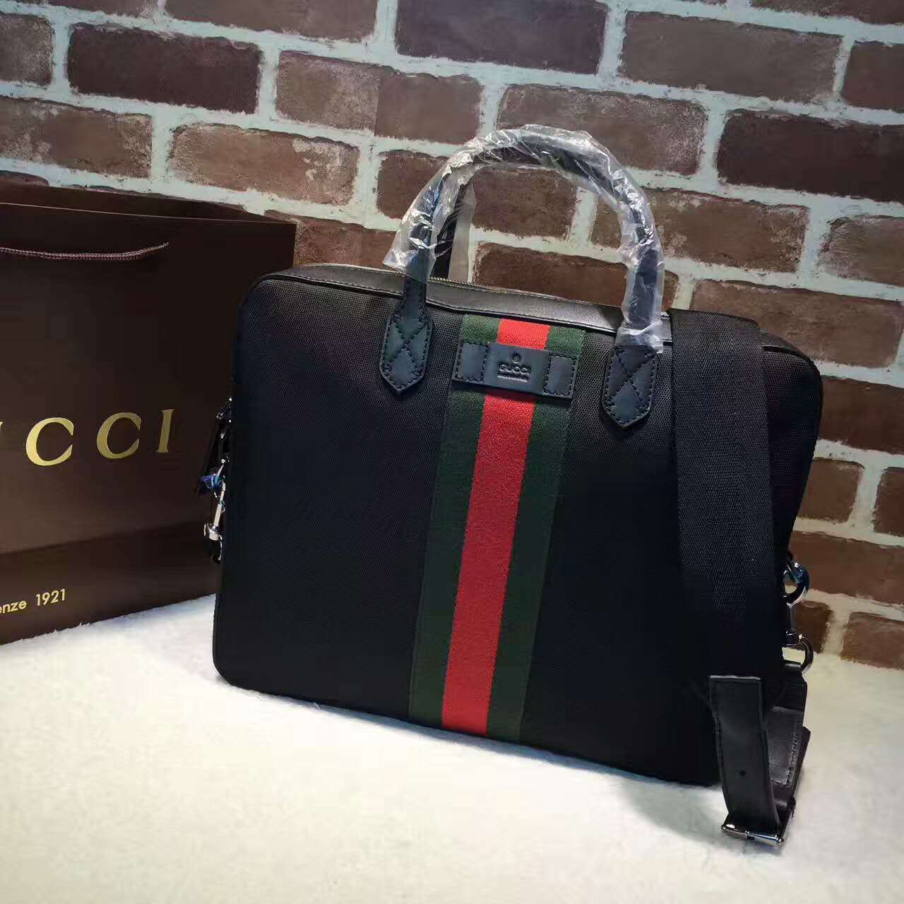 グッチコピー バッグ GUCCI 2024新作 メンズ GGキャンバス ブリーフケース 387102-2