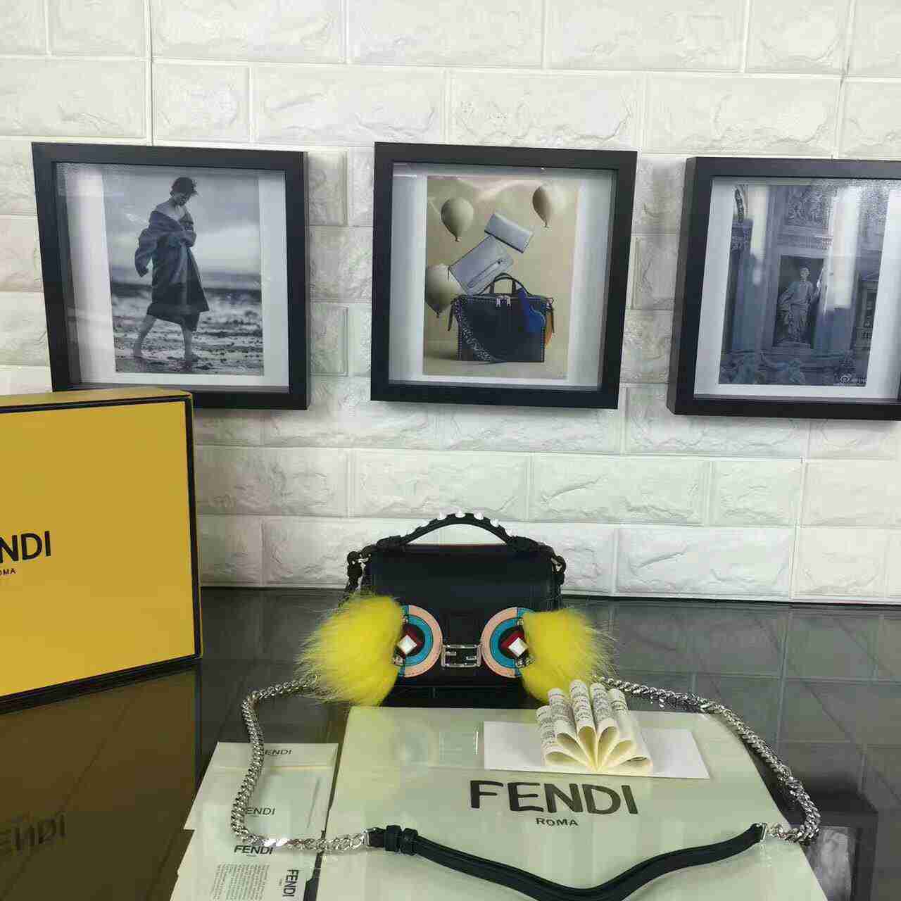 2024新作 フェンディコピー バッグ FENDI リベット モンスター チェーンショルダーバッグ fib2758