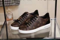 偽物ルイヴィトン 靴 2024新作Louis Vuitton レディース カーフスキン スニーカー lvshoes170405-13