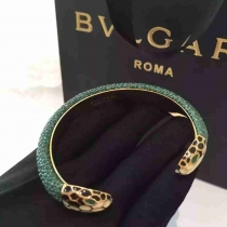 ブルガリコピー ブレスレット BVLGARI 2024秋冬新作 レディース 独特な魅力 ブレスレット 腕輪 bvbracelet160901-1