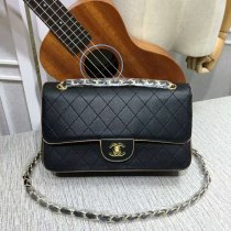 偽物シャネル バッグ 2024新作CHANEL 菱格 メッセンジャー ショルダーバッグ chb8925A-3