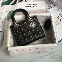 ディオールバッグコピー 2024新作 ラムスキン LADY DIOR バッグ CAL44550-8