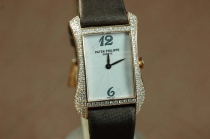 パテックフィリップPatek Philippe YG Case Diamond White Dial Brown Swiss Quartz Movement クオーツ