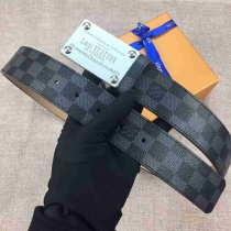 ルイヴィトンコピー ベルト LOUIS VUITTON 2024新品 本革 高品質 ベルト ヴィトン ベルト lvbelt1611120-39