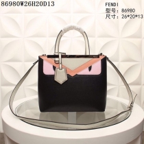 フェンディコピーバッグ 2024春夏新作 FENDI 可愛いお モンスターバッグ レディース ハンドバッグ 2WAY 86980-4