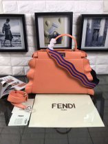 FENDI 偽物フェンディ バッグ 2024新作 ファッション 手提げショルダーバッグ fdb2706-3