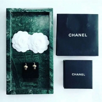 シャネルピアスコピー 2024新作 CHANEL レディース ピアス ched181106p65