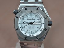 オーデマ･ピゲAudemars Piguet Royal Oak Offshore SS White Swiss Eta 2836-2 Auto自動巻き