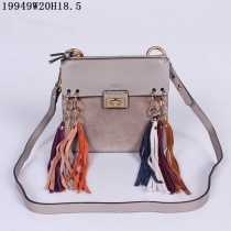 クロエコピー バッグ CHLOE 2024春夏新品 レディース フリンジ 斜めがけ ショルダーバッグ 19949-5