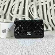 シャネルコピー バッグ CHANEL 2024春夏新品 エナメル レディース 光沢感 チェーンショルダーバッグ 611-14