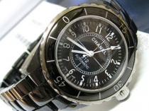 シャネルChanel J12 Black Ceramic Men Swiss Eta 2824 Taiwan version自動巻き　