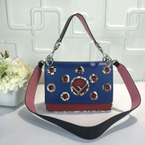 FENDI フェンディコピー バッグ 2024新作 レディース ファッション ショルダーバッグ fdb2810-1