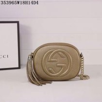 グッチコピー バッグ 2024秋冬新作 GUCCI レディース 可愛いおポーチ ショルダーバッグ 353965-2