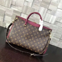 ルイヴィトンコピーバッグ LOUIS VUITTON 2024新作 パラス M42756