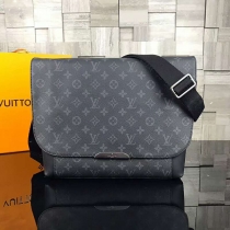 ルイヴィトンコピーバッグ LOUIS VUITTON 2024新作 メッセンジャーバッグ モノグラム エクリプス M40539