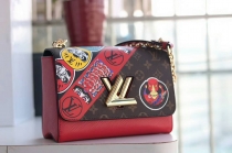 ルイヴィトンコピー バッグ 2024新作LOUIS VUITTON ファッション 斜め掛けショルダーバッグ 50289-2