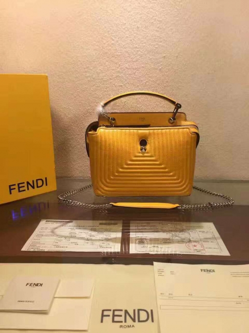 偽物フェンディ バッグ 2024新作FENDI レディース ショルダー付ボストンバッグ 2774-4