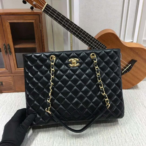 偽物シャネル バッグ 2024新作 CHANEL レディース Wフラップチェーンショルダーバッグ ゴールド金具 4975-3