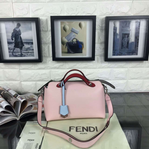 偽物フェンディ バッグ 2024新作 FENDI レディース ポシェット ショルダーバッグ fdbag2531-9