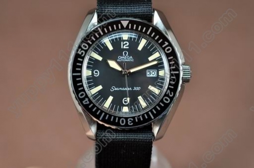 オメガOmega Vintage Seamaster 300 R-Navy SS Blk 2824自動巻き