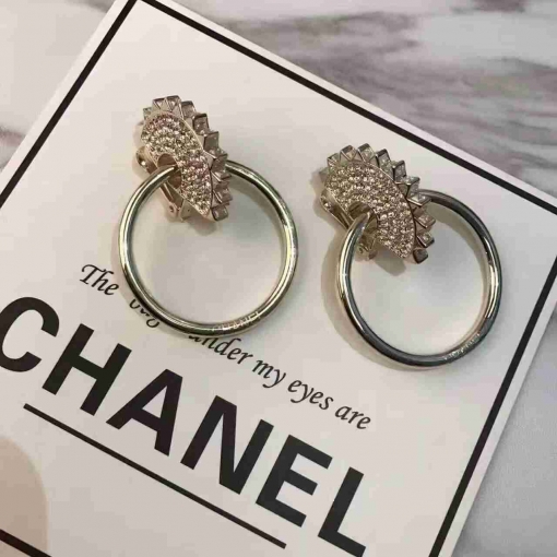 新品 シャネルコピー ピアス CHANEL 秋冬最新作 レディース 超人気 魅力 ピアス chearrings161123-17