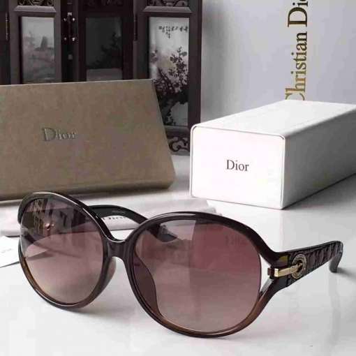 ディオールコピー サングラス 2024春夏新作 CHRISTIAN DIOR UVカット 高品質 サングラス drglass160723-37