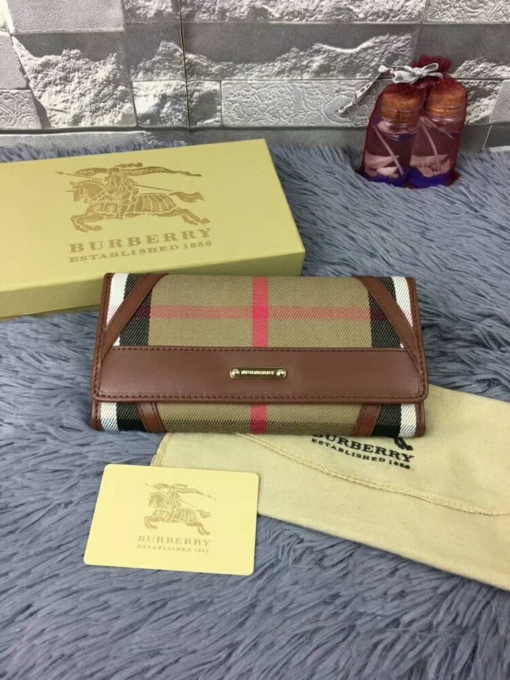 バーバリーコピー 財布 2024新作 BURBERRY 三つ折長財布 burqb180713p10