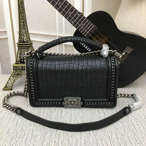 シャネルコピー バッグ CHANEL 2024新作 ショルダーバッグ 8818A