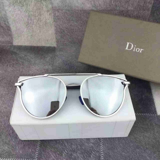 2024新品 ディオールコピー サングラス CHRISTIAN DIOR 人気オシャレ UVカット サングラス drglass161216-31