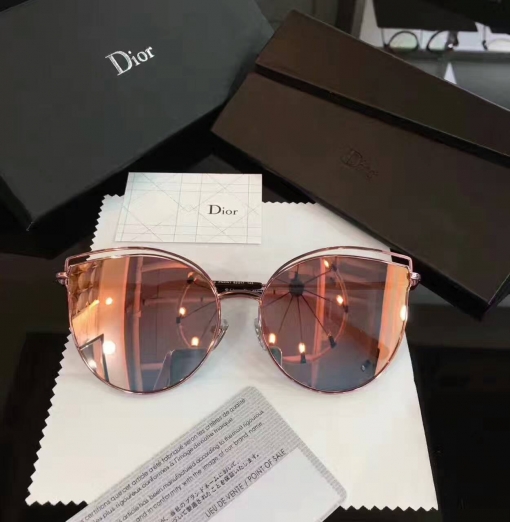 ディオールコピー サングラス CHRISTIAN DIOR 2024新作 高品質 ファッション サングラス drgs17623-1