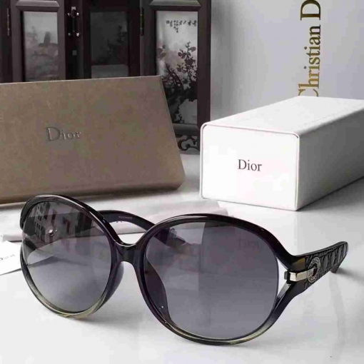 ディオールコピー サングラス 2024春夏新作 CHRISTIAN DIOR UVカット 高品質 サングラス drglass160723-38