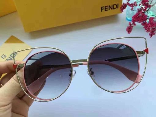 フェンディコピー サングラス FENDI 2024秋冬新作 UVカット ファッション サングラス fdglass160917-3