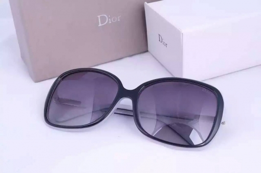 ディオールコピー サングラス 2024春夏新作 CHRISTIAN DIOR UVカット 高品質 サングラス drglass160723-30