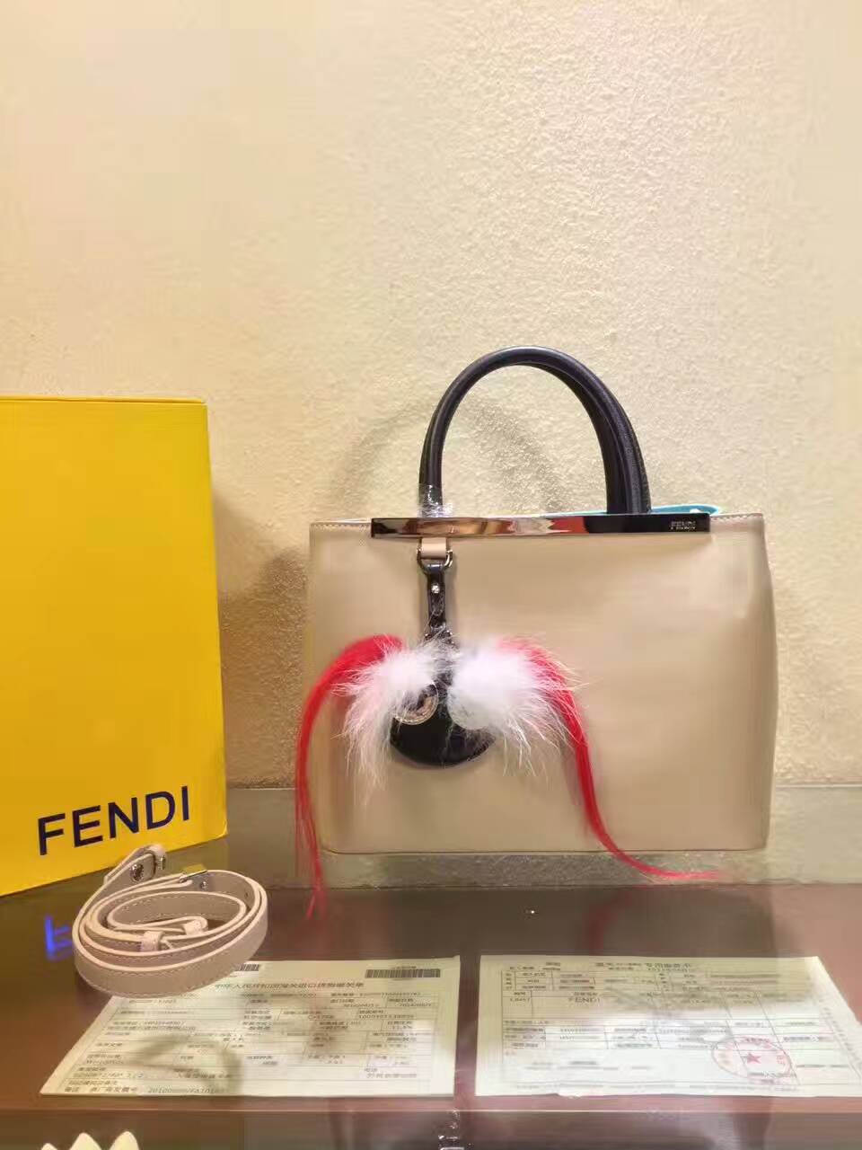 フェンディコピーバッグ 2024最新作 FENDI 収納力トートバッグ ショルダーバッグ fdbag2763-2