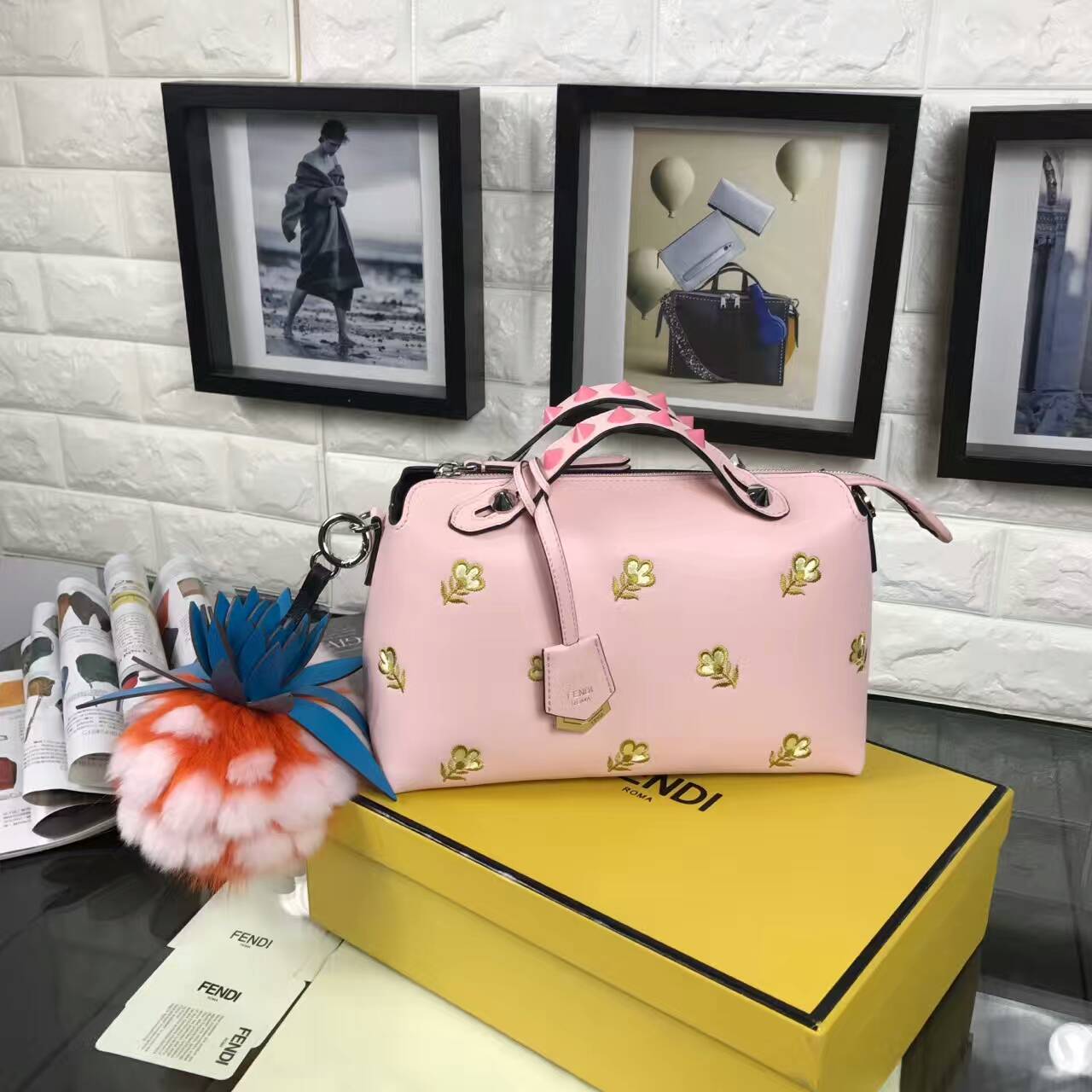 フェンディコピーバッグ 2024新作 FENDI レディース ポシェット ショルダーバッグ fdbag2531-4