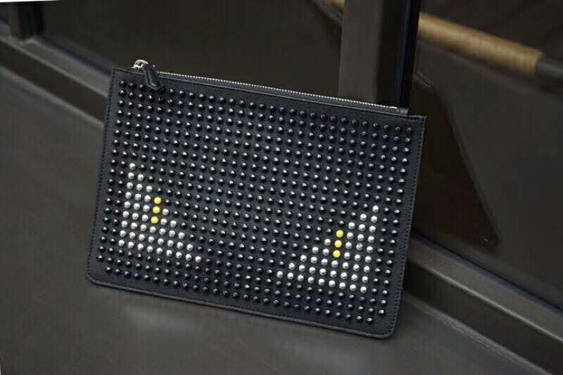 フェンディバッグコピー FENDI 2025新作 セカンドバッグ fd190220p31-1