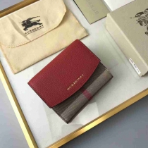 偽物バーバリー 財布 2025新作 BURBERRY マルチカラー フラップ式 三つ折り財布 40482601-5