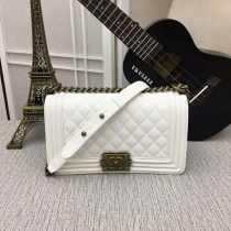シャネルバッグコピー 2024新作 BOY CHANEL ハンドバッグ ch67086-1
